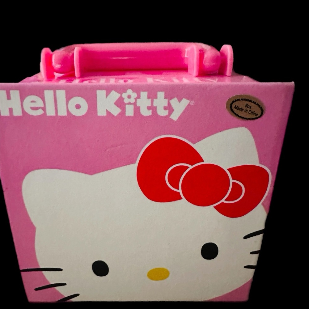 #136 Rare Hello Kitty Watch View 2